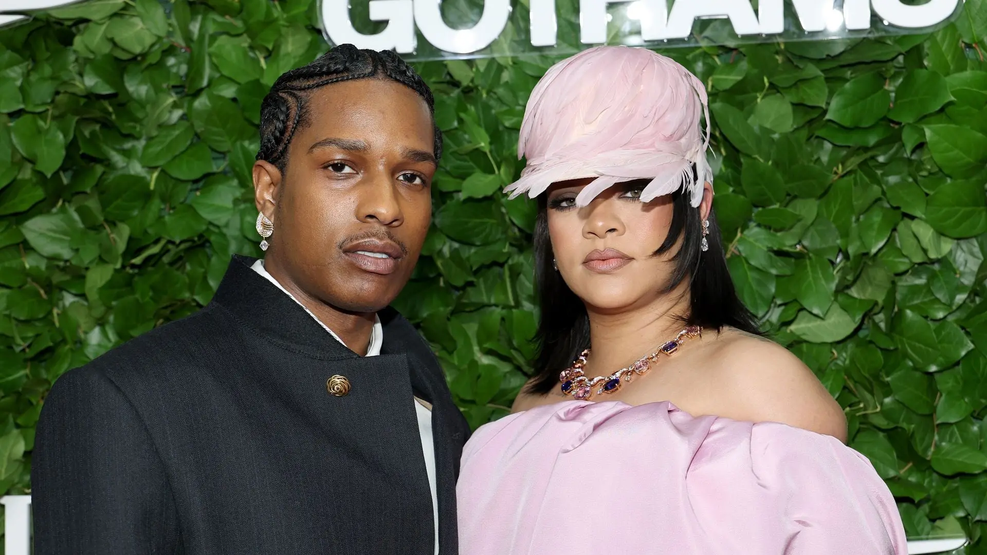 Neue Details zum Schusswaffenangriff auf Rihannas Villa
